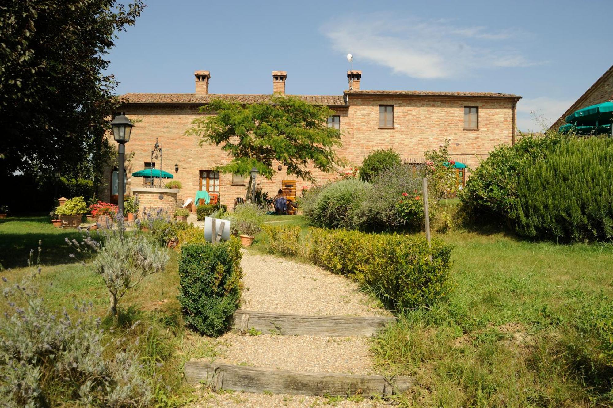 Agriturismo I Fuochi Villa Valiano Exterior photo